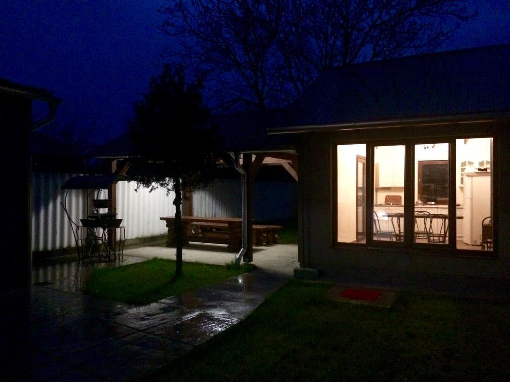 Bereg-Travel Hotell Eksteriør bilde